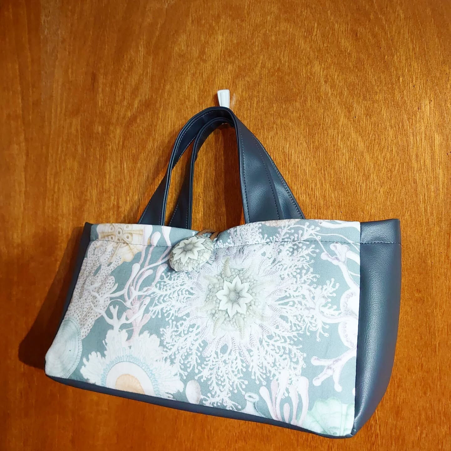 箱形トートバッグ