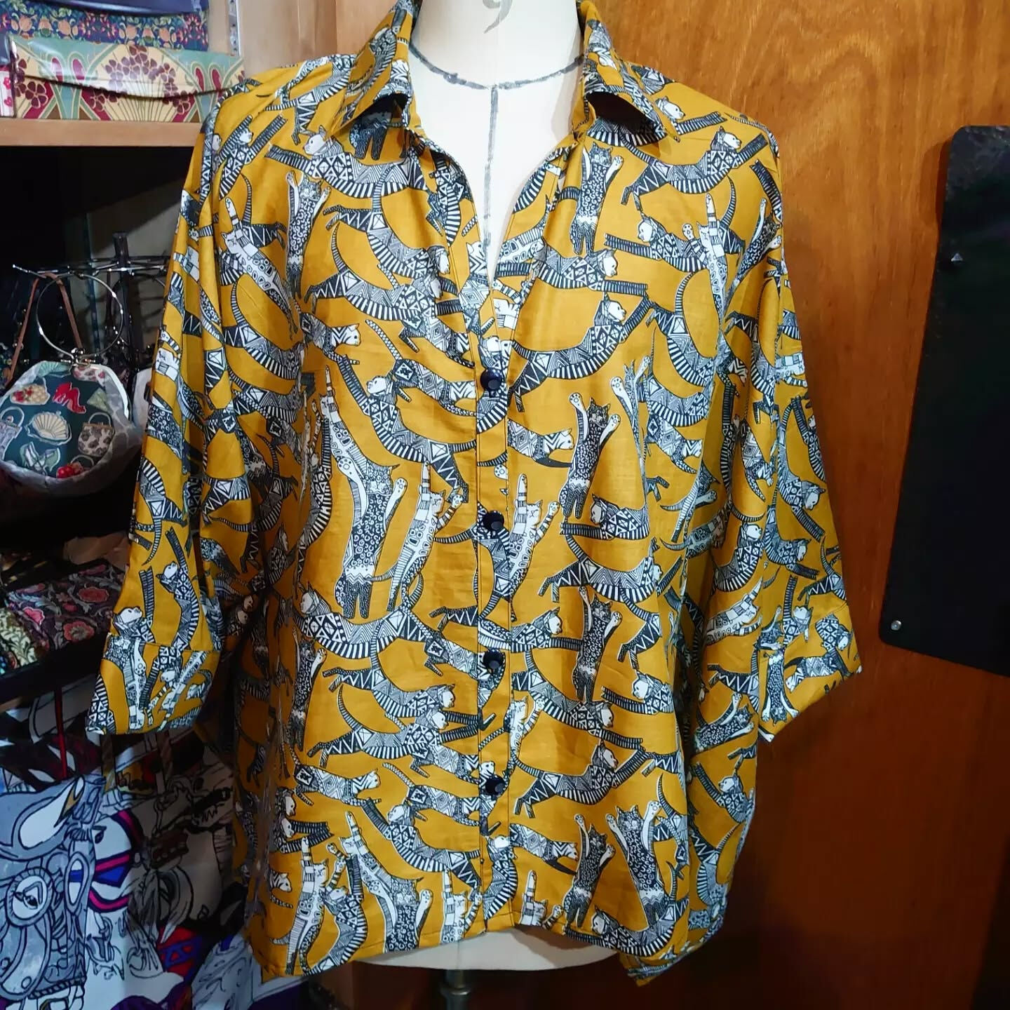 ドルマンスキッパーシャツ